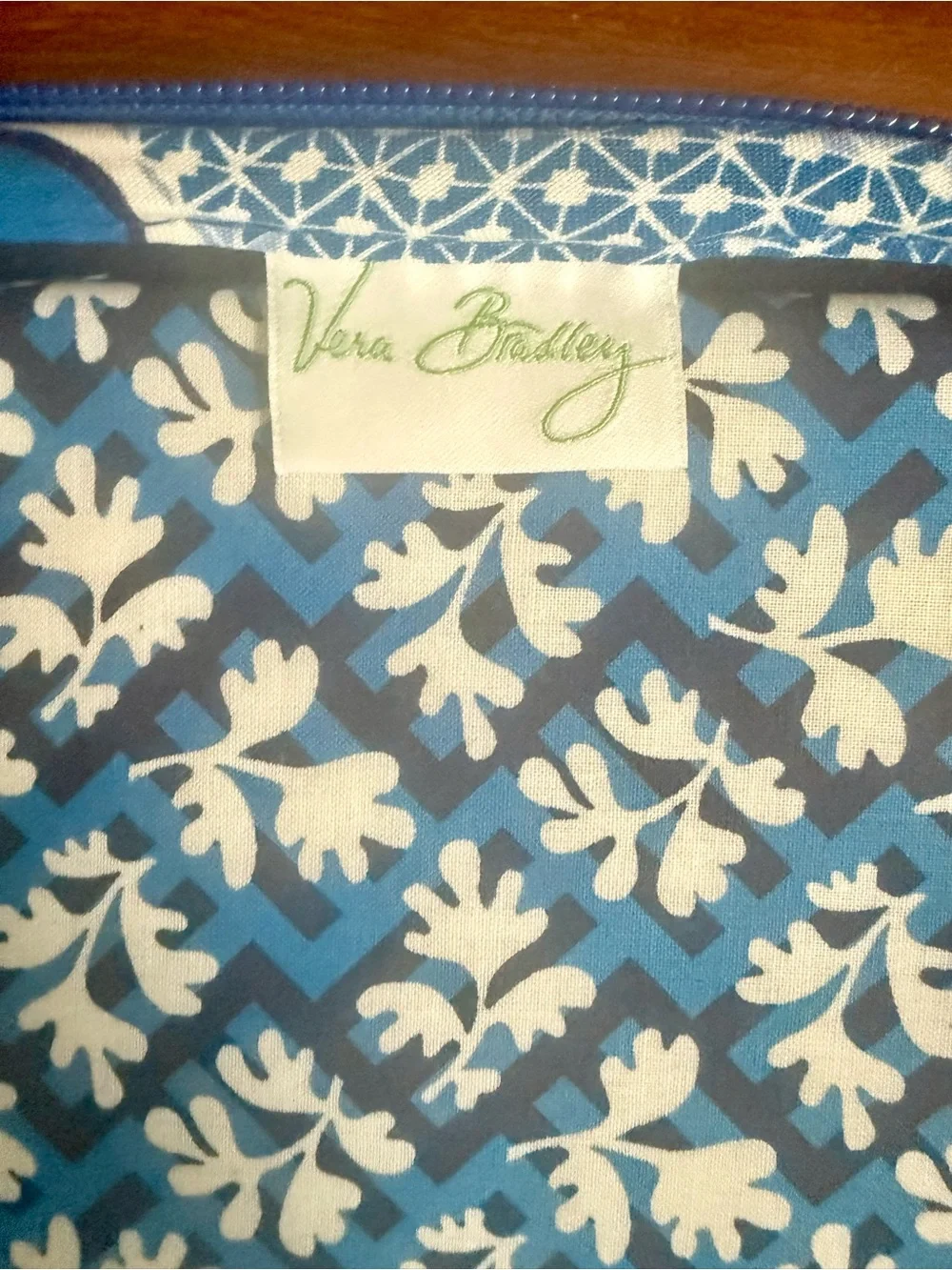 Vera Bradley Blue Lagoon Hard Side Tech Portfolio Organizer Case Bag Crossbody